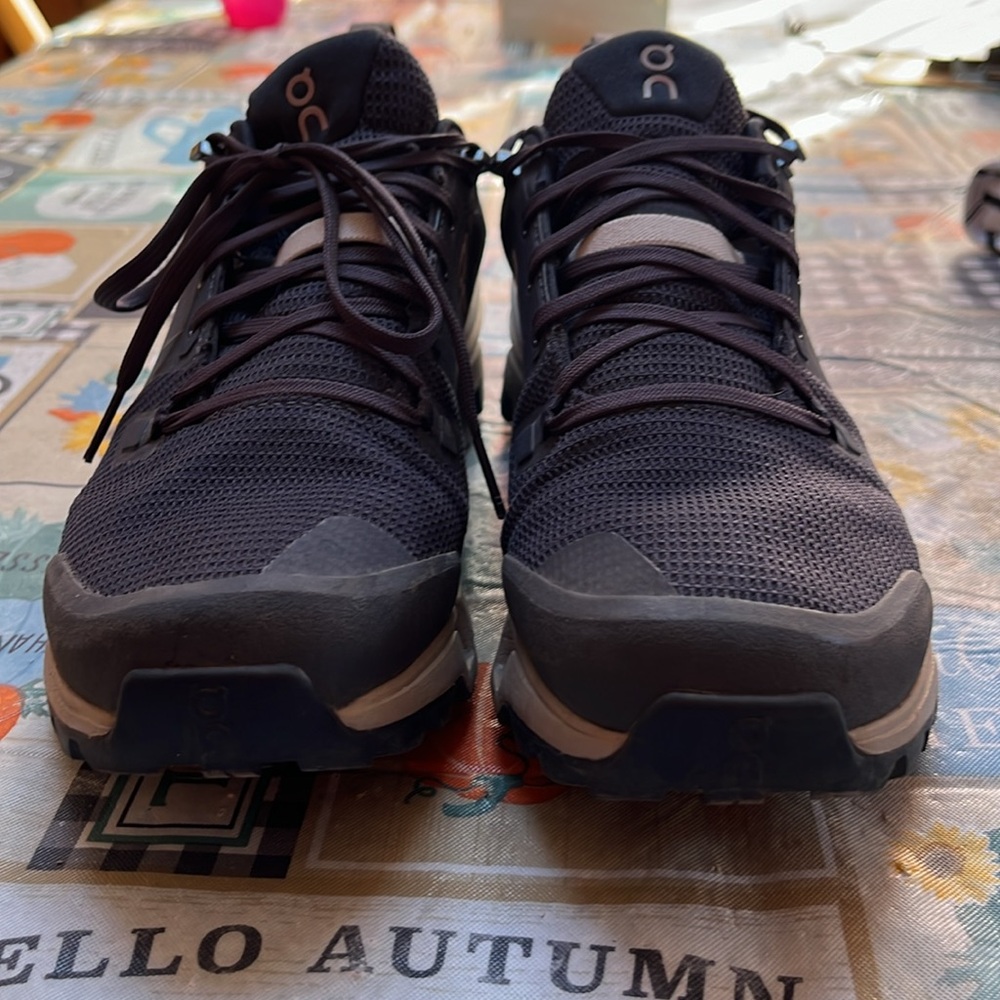 Oncloud Cloudwander Waterproof Sneaker Size 9 - image 2